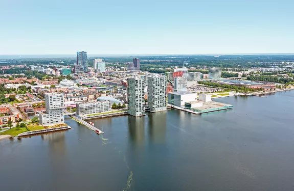 Securing traffic flow and environmental impact with Axis and Vialis – City of Almere