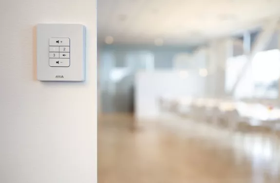 AXIS C8310 Volume Controller