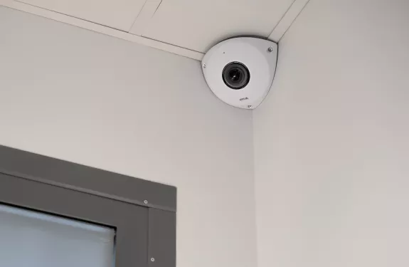 AXIS P9117-PV Köşe Kamerası