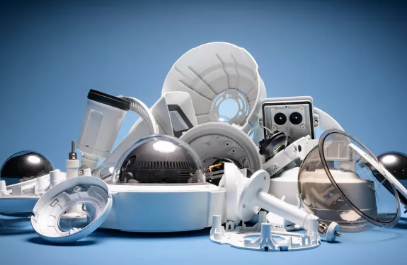 Implementar materiales plásticos sostenibles en el sector de la seguridad