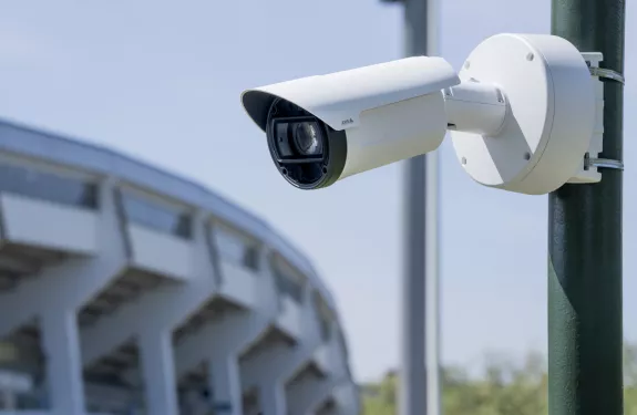 AXIS Q1809-LE Bullet Cameraで遠距離でも極めて詳細な映像を提供 