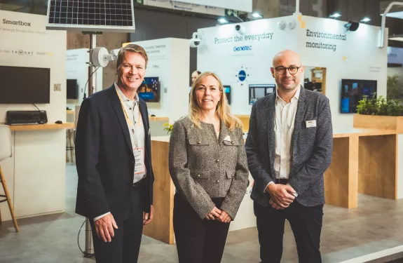 Smart City Expo World Congressに出席したAnders Grafström、Linda Magnertoft、Andrea Sorri。