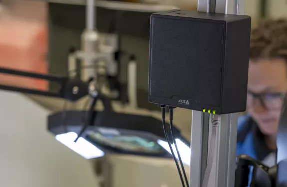 AXIS F9114-R Mk II is a four-channel main unit