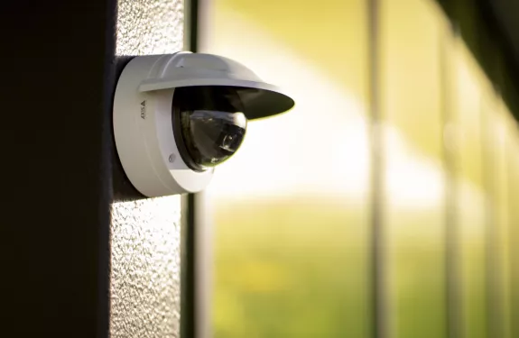 AXIS P32-serien erbjuder utmärkt bildkvalitet i upp till 8 MP