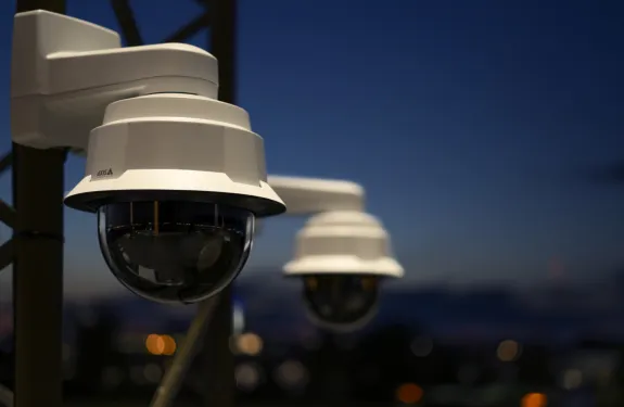 AXIS Q6086-E at a terminal