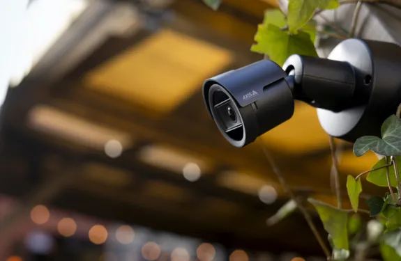 AXIS M2048-LE Bullet Camera 