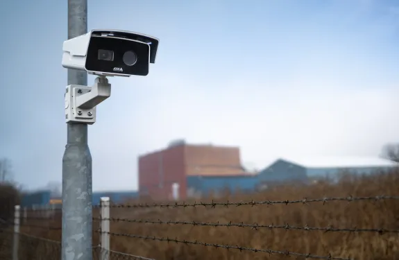 AXIS Q2802-E Bispectral Camera