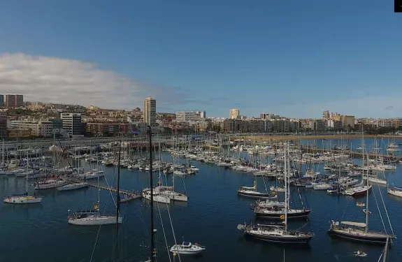 Las Palmas Harbor