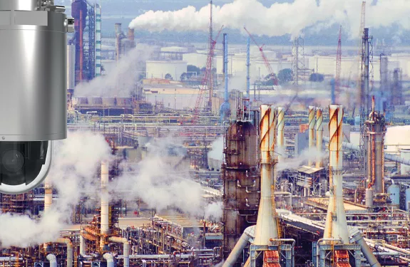 Explosion-protected PTZ camera with 40x optical zoom for use in hazardous applications