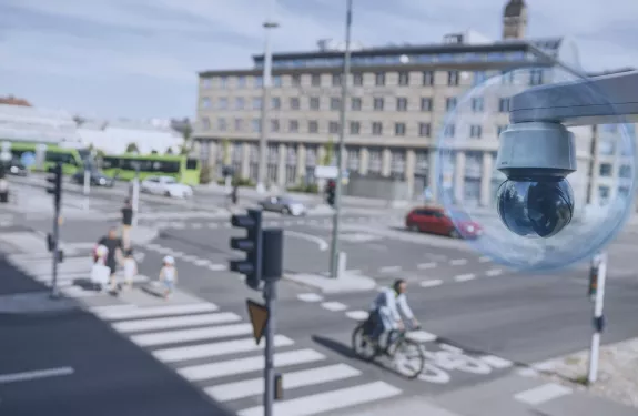 Network camera monitoring traffic