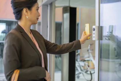 Síťový videointerkom AXIS I8116-E