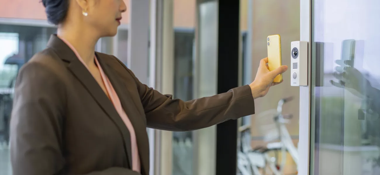 Síťový videointerkom AXIS I8116-E