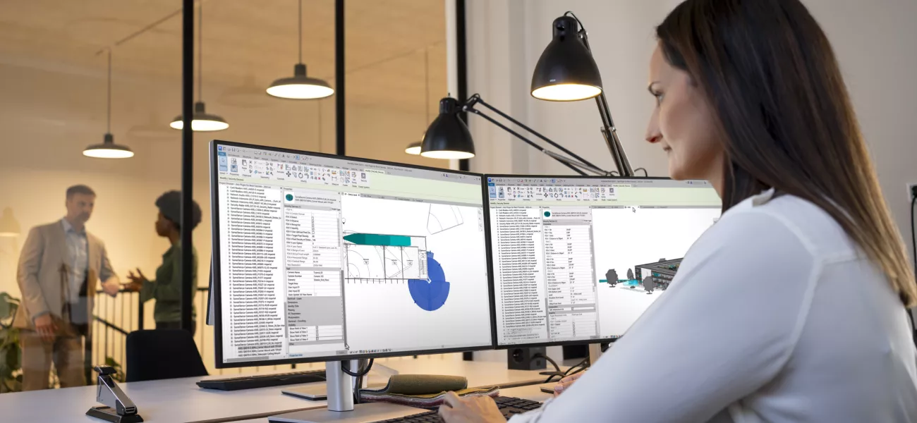 Integrating video surveillance into building plans