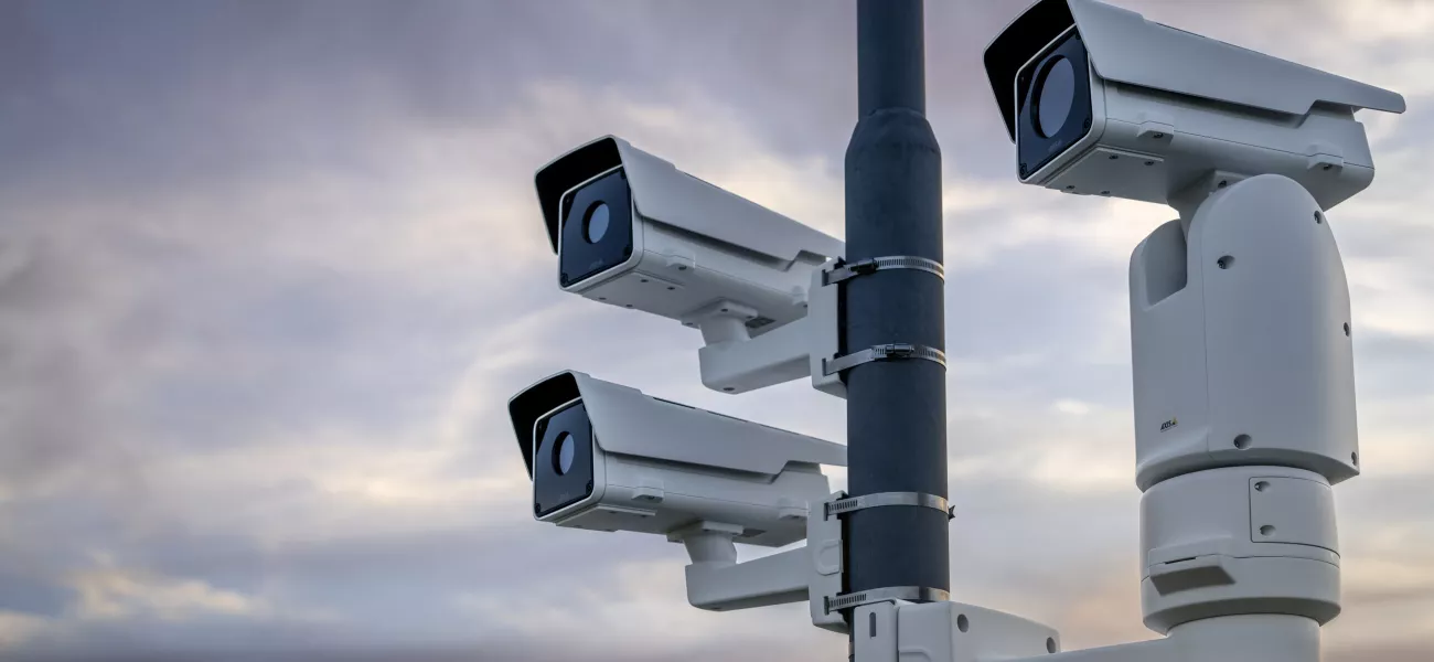 Robust thermal cameras for reliable detection in all light and weather conditions 