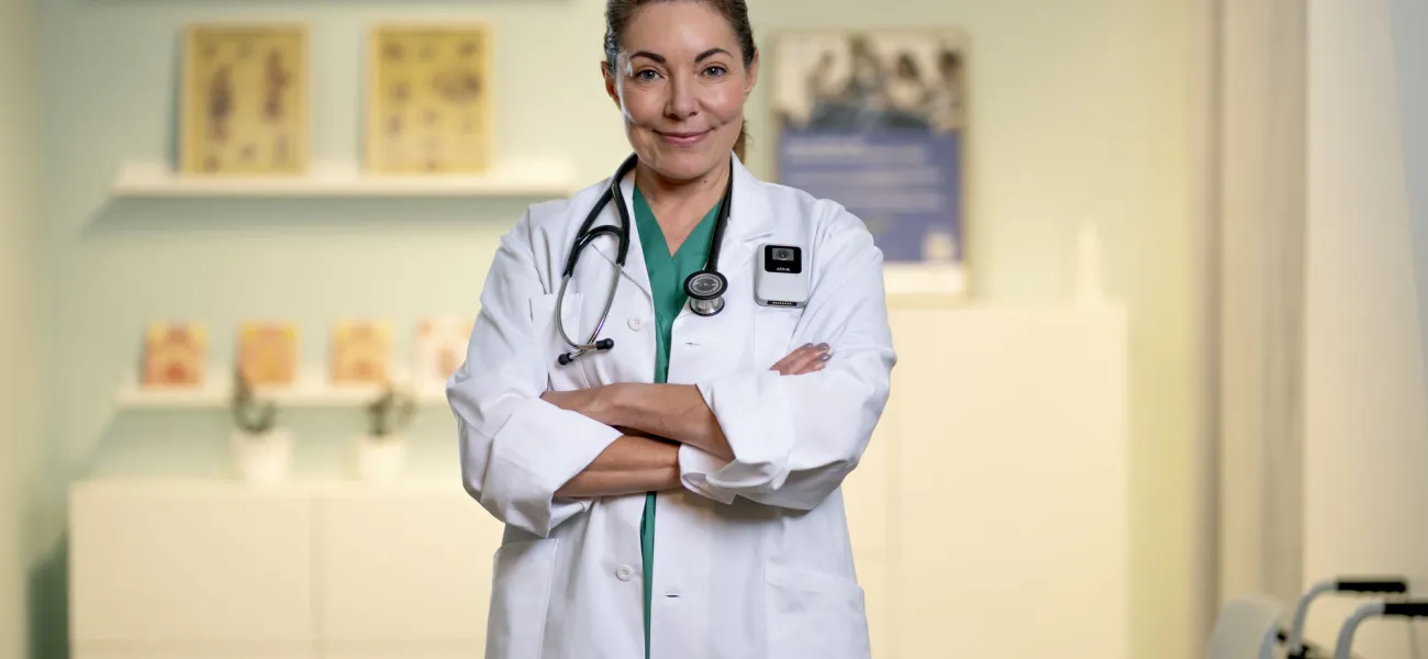 Nurse wearing Axis body worn camera