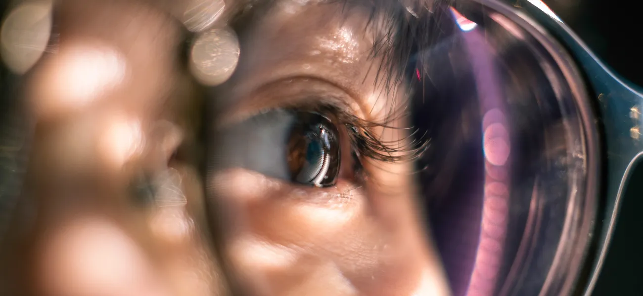 Close-up of an eye, visualizing AVIF format
