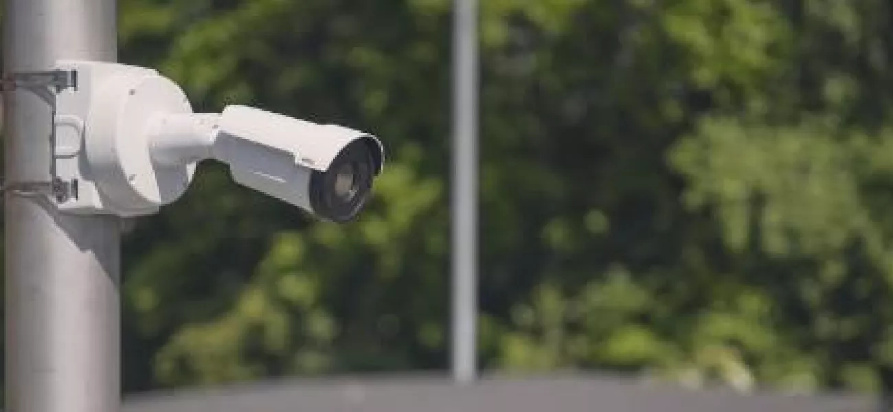 AXIS Q1951-E a AXIS Q1952-E