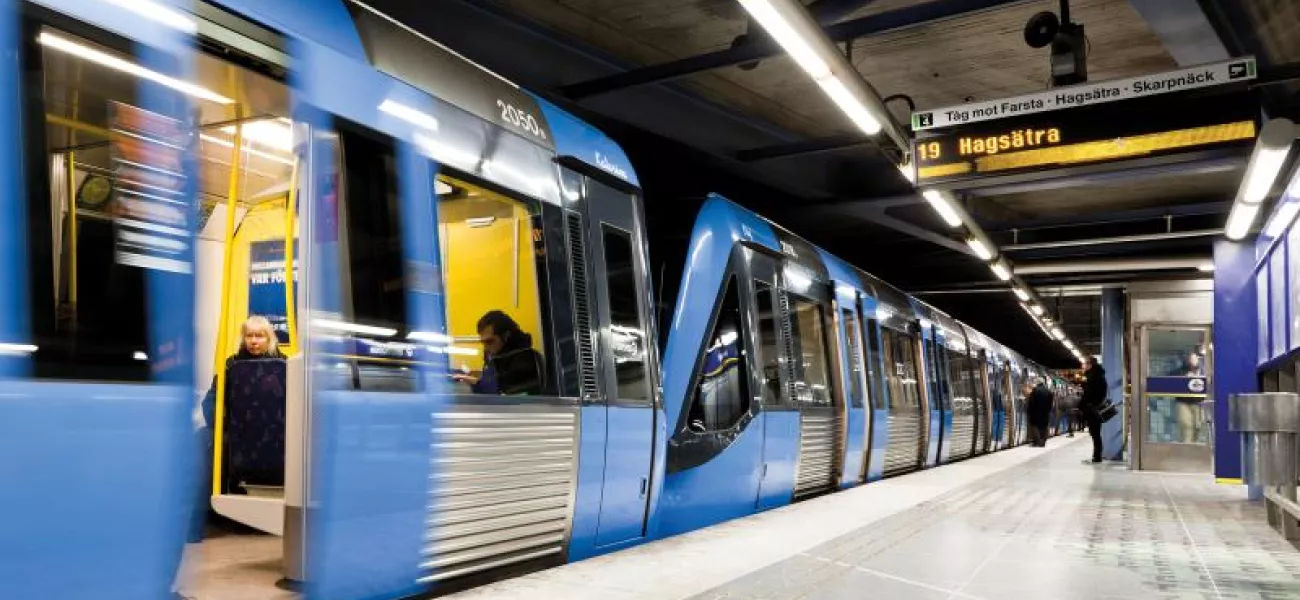 Axis Public transport