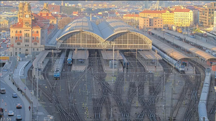 Model AXIS Q1808-LE nabízí díky objektivům Canon a 4/3” obrazovému snímači vynikající kvalitu obrazu ve 4K a vysokou citlivost na světlo.
