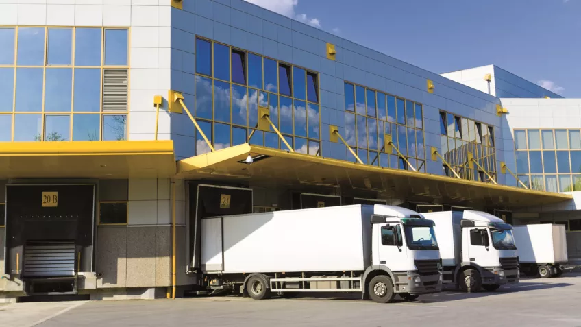 Public address system for logistic centers