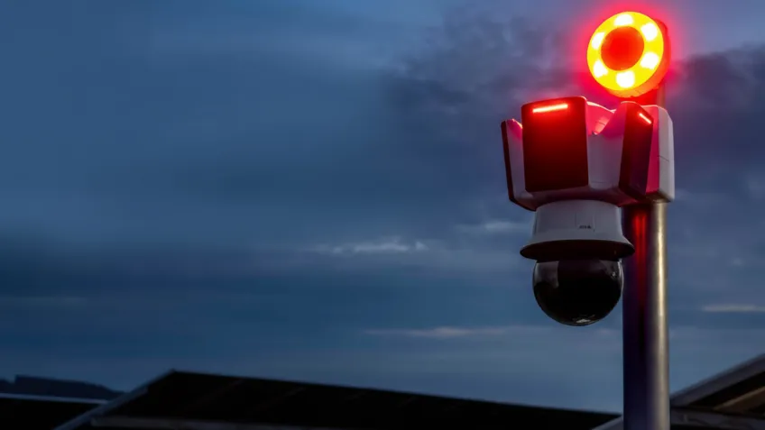 AXIS D2122-VE Radar and AXIS D2123-VE Radar